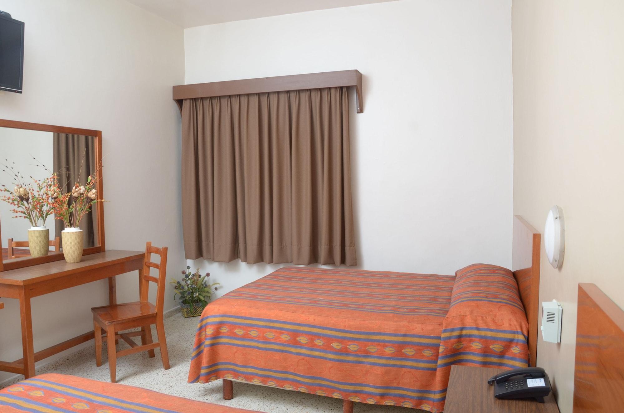 Hotel Delfines - A 2 Calles Del Acuario Veracruz Eksteriør billede