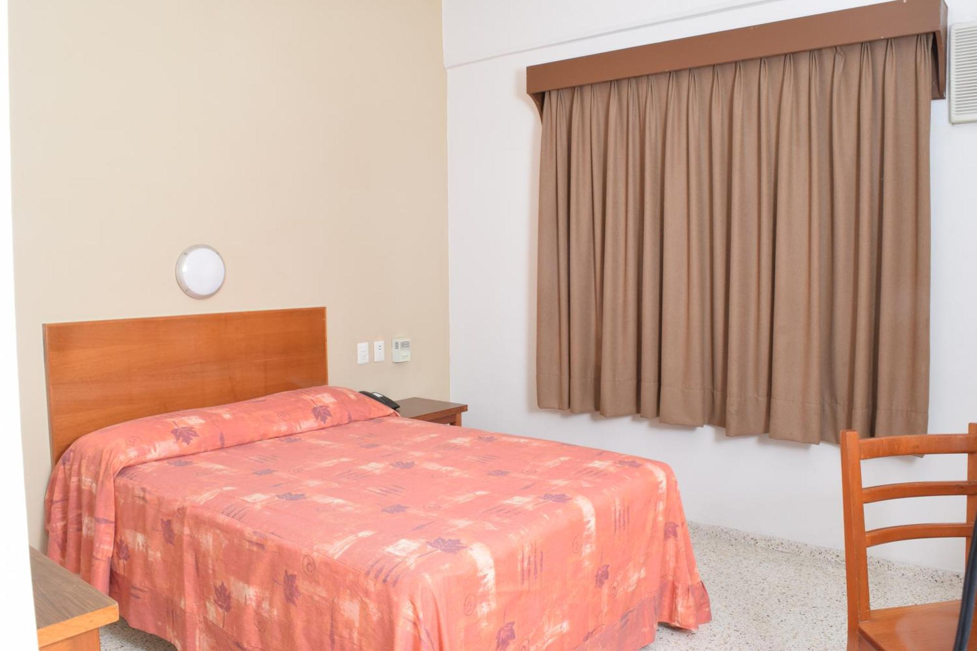 Hotel Delfines - A 2 Calles Del Acuario Veracruz Eksteriør billede