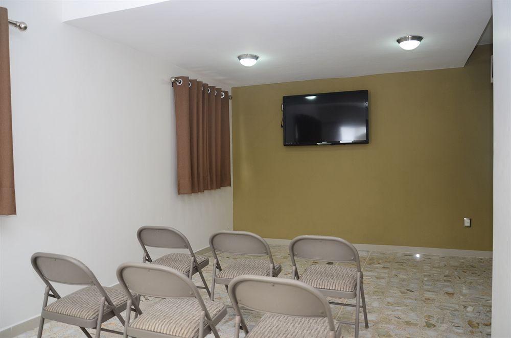 Hotel Delfines - A 2 Calles Del Acuario Veracruz Eksteriør billede