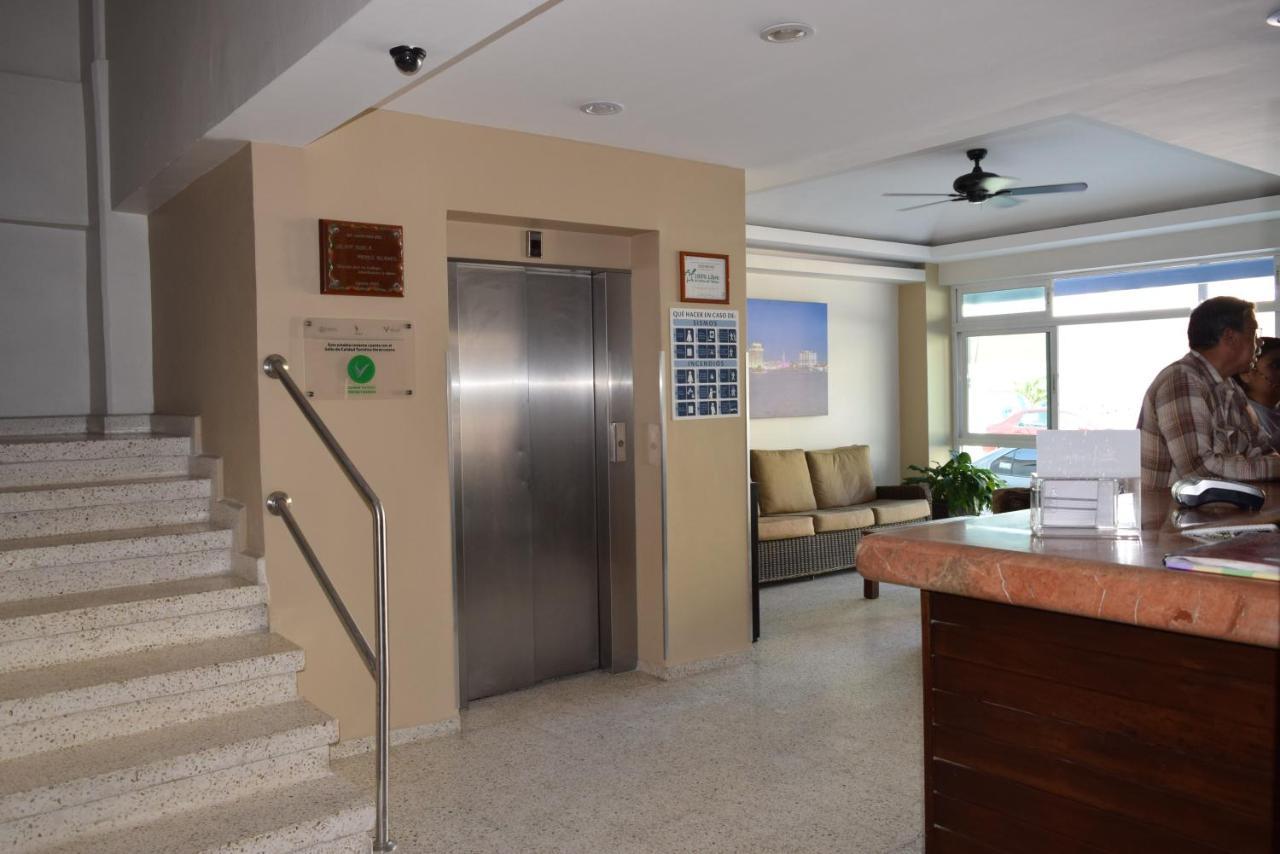 Hotel Delfines - A 2 Calles Del Acuario Veracruz Eksteriør billede